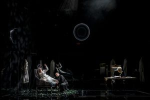 Oper auf der Leinwand